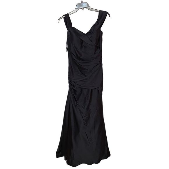 La Femme Navy Blue Off the Shoulder Ruched Satin Trumpet Gown Size 8 NWOT - Picture 4 of 10